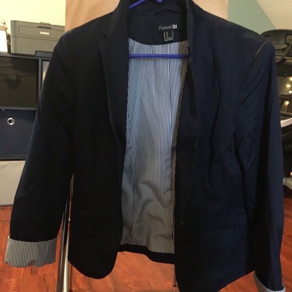Forever 21 Jackets & Blazers - Forever 21 Blazer